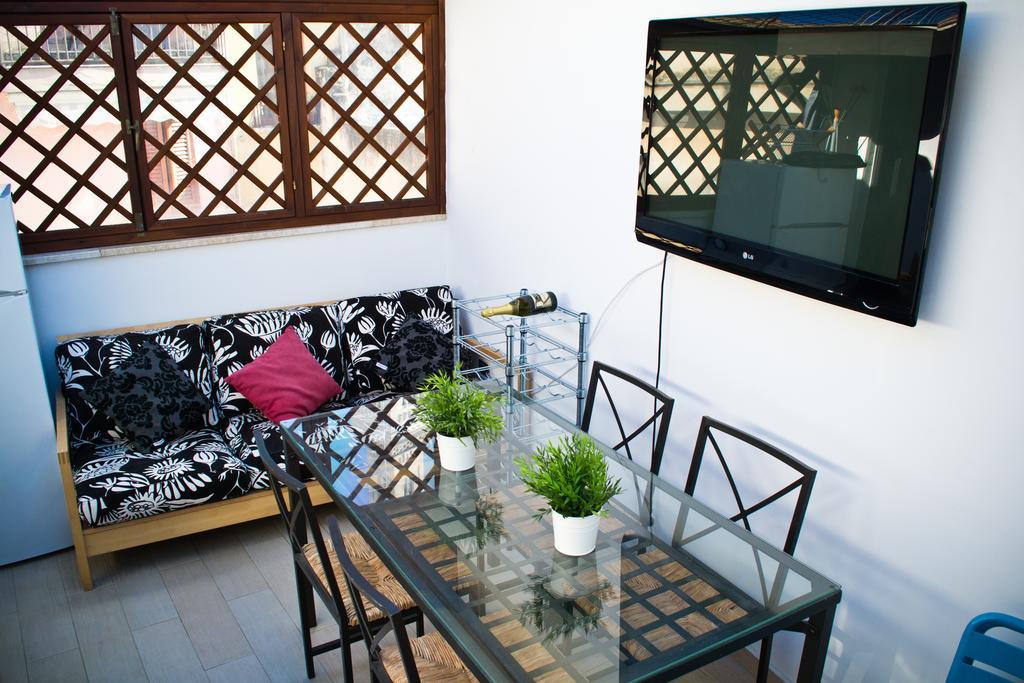 Saint Nicholas Plaza Hotel Bari Exterior foto