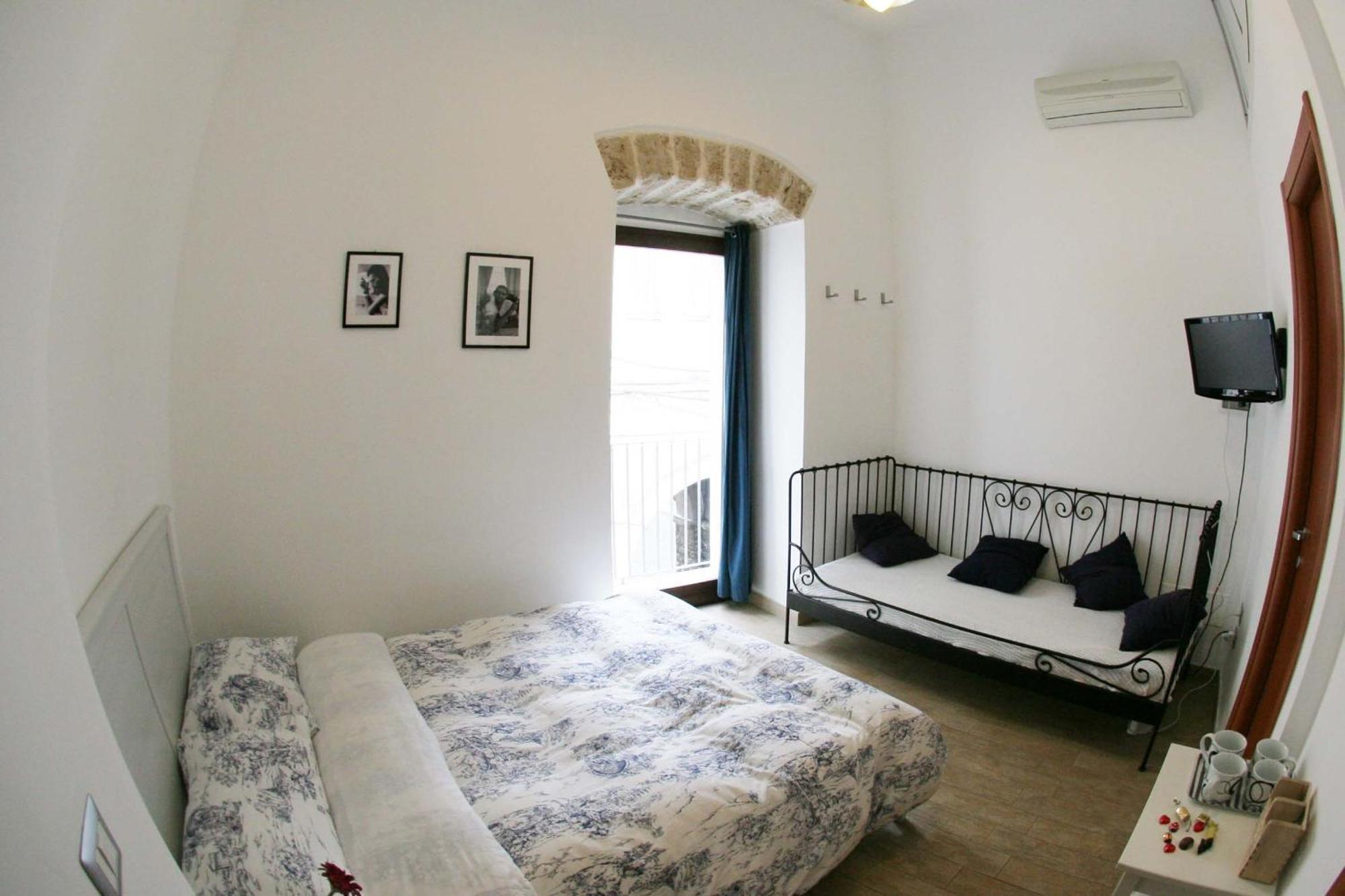 Saint Nicholas Plaza Hotel Bari Exterior foto