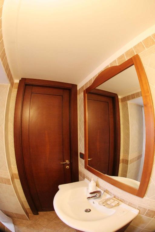Saint Nicholas Plaza Hotel Bari Habitación foto