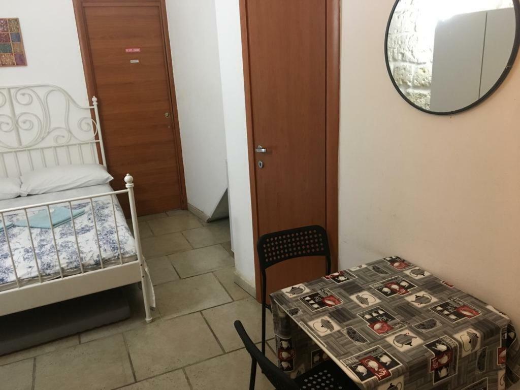 Saint Nicholas Plaza Hotel Bari Exterior foto